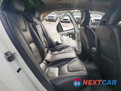 Zdjęcie 10 z 12 samochodu: 2016 VOLVO S60 PREMIER VIN:YV1612TK2G2394190 - miniatura