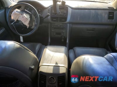 Zdjęcie 8 z 13 samochodu: 2006 HONDA PILOT EX VIN:5FNYF18606B012241 - miniatura