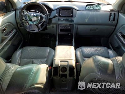Zdjęcie 8 z 13 samochodu: 2003 HONDA PILOT EXL VIN:2HKYF18543H621594 - miniatura