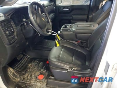 Zdjęcie 7 z 11 samochodu: 2019 CHEVROLET SILVERADO C1500 VIN:1GCRWAEF5KZ184942 - miniatura