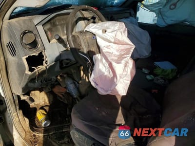 Zdjęcie 8 z 11 samochodu: 2013 FORD F250 SUPER DUTY VIN:1FT7W2B64DEA68546 - miniatura