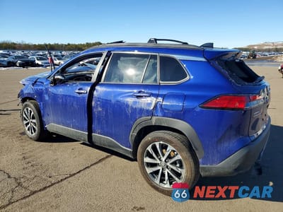 Drugie zdjęcie samochodu z przodu: 2025 TOYOTA COROLLA CROSS XLE VIN:7MUDAABG1SV145973 - miniatura