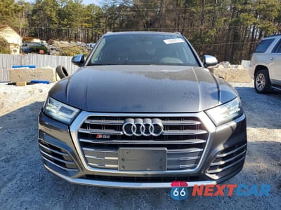 Piąte zdjęcie samochodu w środku: 2018 AUDI SQ5 PREMIUM PLUS VIN:WA1A4AFYXJ2164772 - miniatura