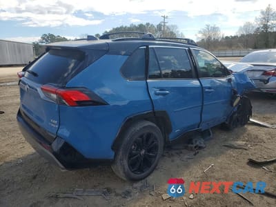 Trzecie zdjęcie samochodu z tyłu: 2022 TOYOTA RAV4 XSE VIN:4T3E6RFV6NU093928 - miniatura