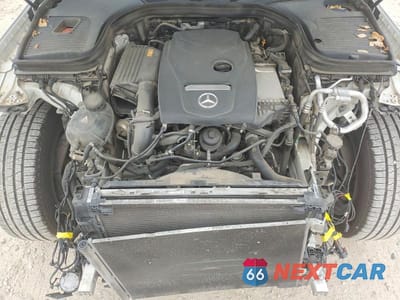 Zdjęcie 11 z 12 samochodu: 2018 MERCEDES-BENZ GLC 300 VIN:WDC0G4JB8JV023141 - miniatura