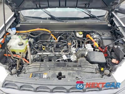 Zdjęcie 11 z 12 samochodu: 2024 FORD MAVERICK XLT VIN:3FTTW8H33RRA49182 - miniatura