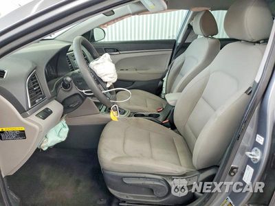 Zdjęcie 7 z 11 samochodu: 2017 HYUNDAI ELANTRA SE VIN:KMHD74LF4HU072582 - miniatura