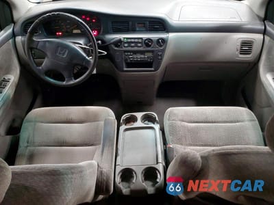 Zdjęcie 8 z 13 samochodu: 2000 HONDA ODYSSEY LX VIN:2HKRL1854YH622698 - miniatura