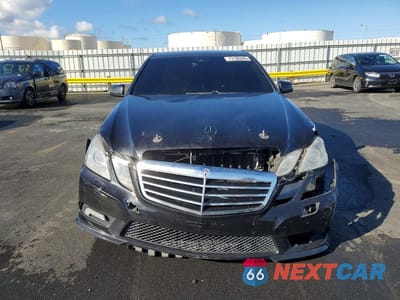 Piąte zdjęcie samochodu w środku: 2010 MERCEDES-BENZ E 350 VIN:WDDHF5GB6AA073168 - miniatura