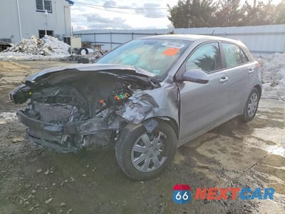 2022 KIA RIO 5-DOOR S 3KPA25AD6NE434032 - główne zdjęcie licytacji z USA - miniatura