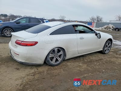 Trzecie zdjęcie samochodu z tyłu: 2019 MERCEDES-BENZ E 450 4MATIC VIN:WDD1J6JB0KF085819 - miniatura