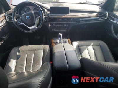 Zdjęcie 8 z 12 samochodu: 2017 BMW X5 XDRIVE35D VIN:5UXKS4C35H0Y15840 - miniatura