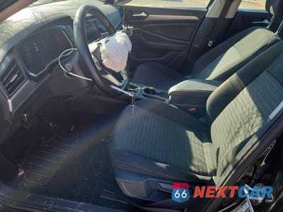 Zdjęcie 7 z 11 samochodu: 2024 VOLKSWAGEN JETTA S VIN:3VW5M7BU5RM030931 - miniatura