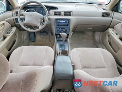 Zdjęcie 8 z 12 samochodu: 1998 TOYOTA CAMRY CE VIN:4T1BG22K3WU270254 - miniatura
