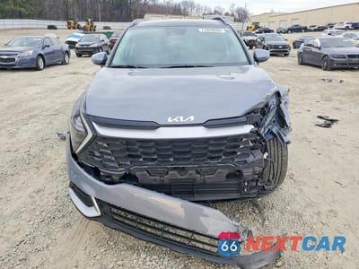 Piąte zdjęcie samochodu w środku: 2025 KIA SPORTAGE EX VIN:5XYK33DF1SG246097 - miniatura