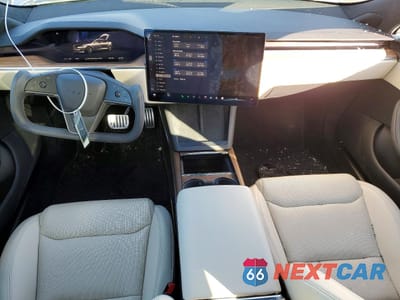 Zdjęcie 8 z 13 samochodu: 2024 TESLA MODEL S VIN:5YJSA1E50RF542875 - miniatura