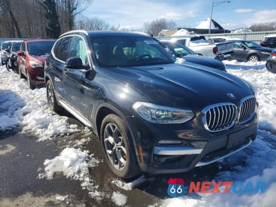 Czwarte zdjęcie samochodu z boku: 2021 BMW X3 XDRIVE30I VIN:5UXTY5C07M9F21623 - miniatura