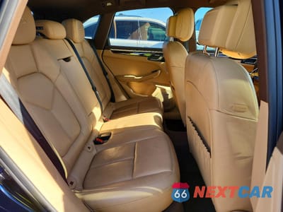 Zdjęcie 11 z 13 samochodu: 2017 PORSCHE MACAN GTS VIN:WP1AG2A59HLB52647 - miniatura