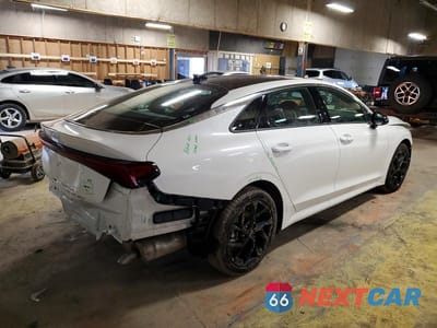 Trzecie zdjęcie samochodu z tyłu: 2026 KIA K5 VIN:KNAG64J71T5434903 - miniatura