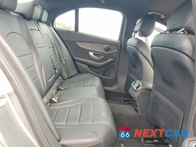 Zdjęcie 10 z 13 samochodu: 2016 MERCEDES-BENZ C 300 VIN:55SWF4JB3GU156396 - miniatura