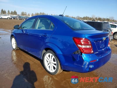 Drugie zdjęcie samochodu z przodu: 2020 CHEVROLET SONIC LT VIN:1G1JD5SB9L4121264 - miniatura