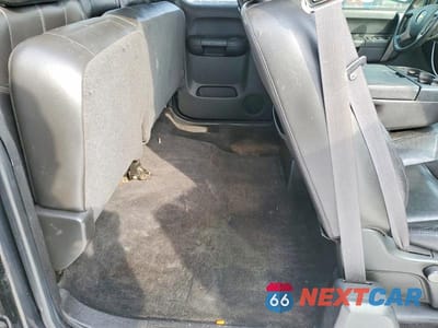 Zdjęcie 10 z 12 samochodu: 2011 CHEVROLET SILVERADO K1500 LT VIN:1GCRKSE35BZ146019 - miniatura