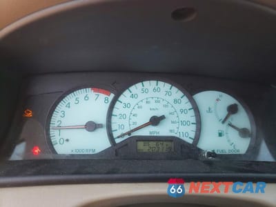 Zdjęcie 9 z 11 samochodu: 2003 TOYOTA COROLLA LE VIN:1NXBR32E93Z063762 - miniatura