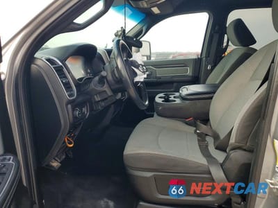 Zdjęcie 7 z 12 samochodu: 2023 RAM 2500 BIG HORN VIN:3C6UR5DJ6PG553336 - miniatura