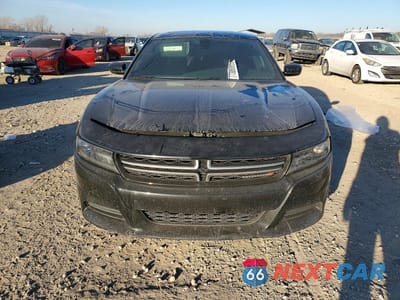 Piąte zdjęcie samochodu w środku: 2016 DODGE CHARGER SE VIN:2C3CDXBGXGH160532 - miniatura