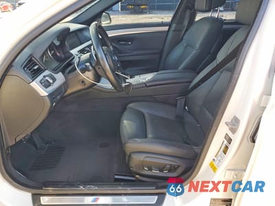Zdjęcie 7 z 13 samochodu: 2014 BMW 535 I VIN:WBA5B1C50ED917322 - miniatura