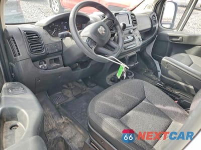 Zdjęcie 8 z 13 samochodu: 2024 RAM PROMASTER 2500 UTILITY / SERVICE VAN VIN:3C6LRVDGXRE108984 - miniatura