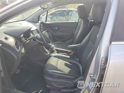 Zdjęcie 7 z 13 samochodu: 2020 CHEVROLET TRAX 1LT VIN:3GNCJLSB3LL211847 - miniatura