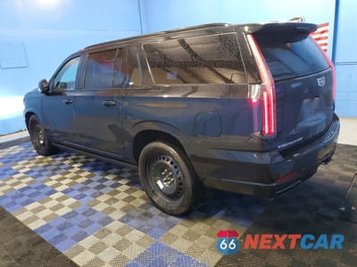 Drugie zdjęcie samochodu z przodu: 2026 CADILLAC ESCALADE ESV SPORT PLATINUM VIN:1GYS9RKL3TR139074 - miniatura
