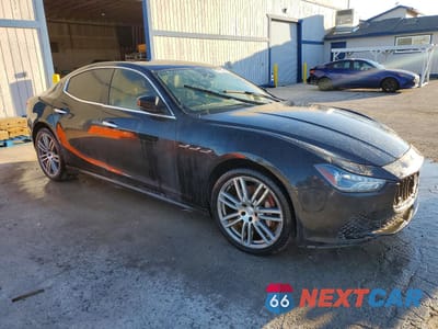 Czwarte zdjęcie samochodu z boku: 2017 MASERATI GHIBLI VIN:ZAM57XSA0H1238142 - miniatura