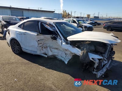 Czwarte zdjęcie samochodu z boku: 2014 LEXUS IS 350 VIN:JTHBE1D29E5013219 - miniatura
