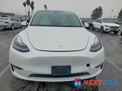 Piąte zdjęcie samochodu w środku: 2021 TESLA MODEL Y VIN:5YJYGDEF9MF277949 - miniatura