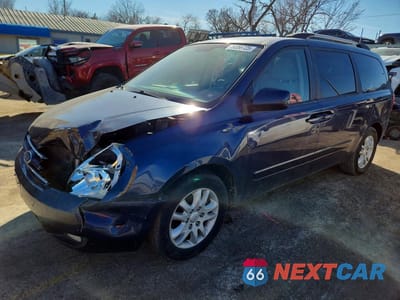 2009 KIA SEDONA LX KNDMB233396305614 - główne zdjęcie licytacji z USA - miniatura