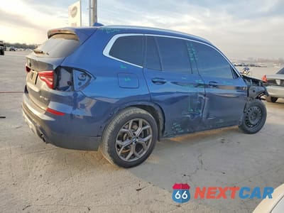 Trzecie zdjęcie samochodu z tyłu: 2021 BMW X3 SDRIVE30I VIN:5UXTY3C09M9D84446 - miniatura