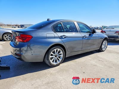 Trzecie zdjęcie samochodu z tyłu: 2018 BMW 320 XI VIN:WBA8E5G53JNU45983 - miniatura