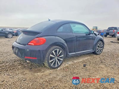 Czwarte zdjęcie samochodu z boku: 2012 VOLKSWAGEN BEETLE TURBO VIN:3VW4A7AT0CM632818 - miniatura