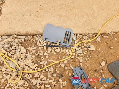 Zdjęcie 13 z 13 samochodu: 2000 FORD EXPEDITION XLT VIN:1FMRU1565YLA60022 - miniatura