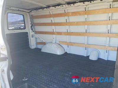 Zdjęcie 11 z 13 samochodu: 2021 CHEVROLET EXPRESS G2500 VIN:1GCWGAF7XM1242360 - miniatura