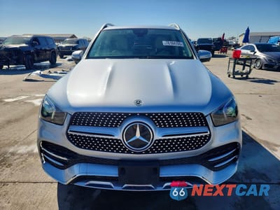 Piąte zdjęcie samochodu w środku: 2022 MERCEDES-BENZ GLE 350 VIN:4JGFB4JB2NA616730 - miniatura