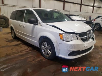 Czwarte zdjęcie samochodu z boku: 2015 DODGE GRAND CARAVAN SE VIN:2C4RDGBGXFR517349 - miniatura