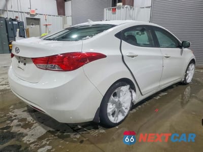 Trzecie zdjęcie samochodu z tyłu: 2012 HYUNDAI ELANTRA GLS VIN:5NPDH4AE4CH082947 - miniatura