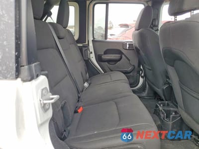 Zdjęcie 11 z 13 samochodu: 2018 JEEP WRANGLER UNLIMITED SPORT VIN:1C4HJXDG4JW103355 - miniatura