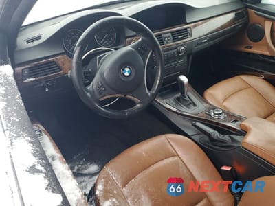 Zdjęcie 8 z 12 samochodu: 2012 BMW 335 I VIN:WBADX7C50CE744070 - miniatura