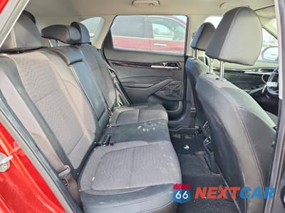 Zdjęcie 10 z 11 samochodu: 2023 KIA SELTOS S VIN:KNDEUCAA2P7367180 - miniatura