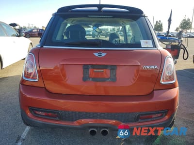 Zdjęcie 6 z 12 samochodu: 2011 MINI COOPER S VIN:WMWSV3C56BTY13862 - miniatura