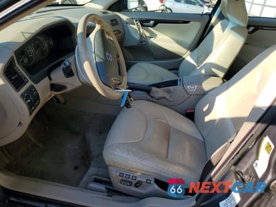 Zdjęcie 7 z 12 samochodu: 2006 VOLVO V70 2.5T VIN:YV1SW592661534190 - miniatura